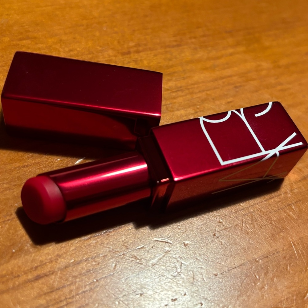 NARS Afterglow Lip Balm Turbo - Picture 5 of 16